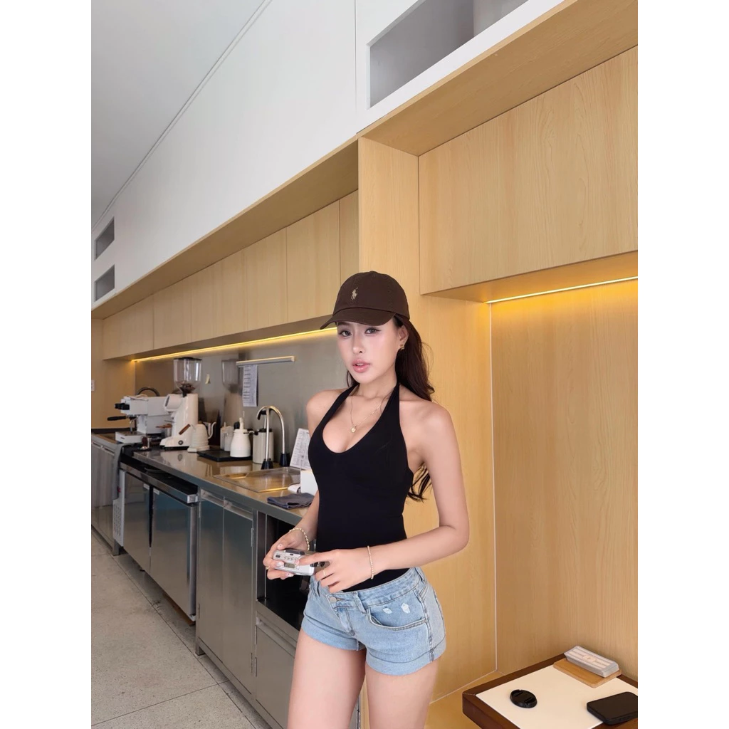 𝐘𝐮𝐫𝐢.𝐬𝐭𝐨𝐫𝐞 Quần Sooc Jeans Dáng Ôm Vắt Gấu Basic 3 Màu(sẵn sz S)