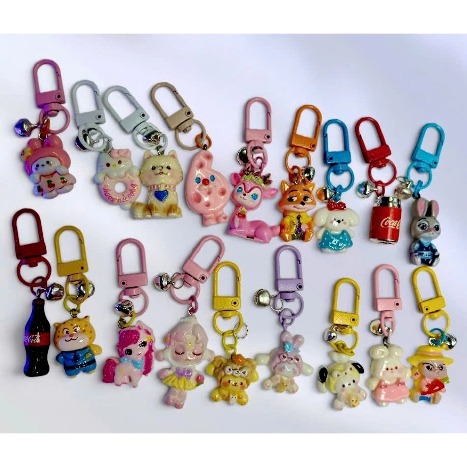 SIÊU RẺ: Combo 20 móc khóa  charm hoạt hình siêu dễ thương không trùng mẫu và một chiếc chuông nhỏ kim loại cute