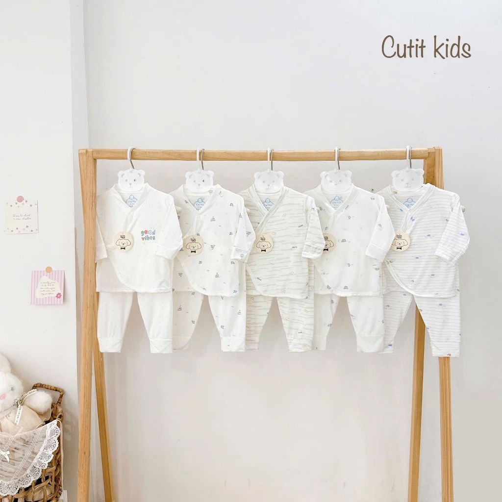 BD46. Bộ Sơ Sinh Dài Tay Vạt KIMONO 2 Lớp Kín Bụng Bé, Vải Petit Mềm Mịn Mỏng Mát Cho Bé 3-9kg