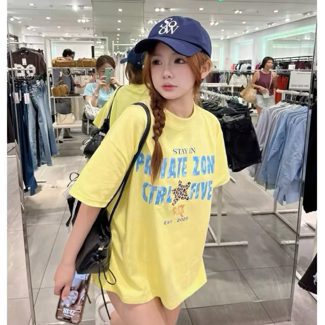 Áo Thun CRLT FIVE, Chữ Kiểu Bacsic Dễ Phối Đồ, Vải Đẹp Cotton Dày Dặn, Unisex Nam Nữ Không Xù Lông