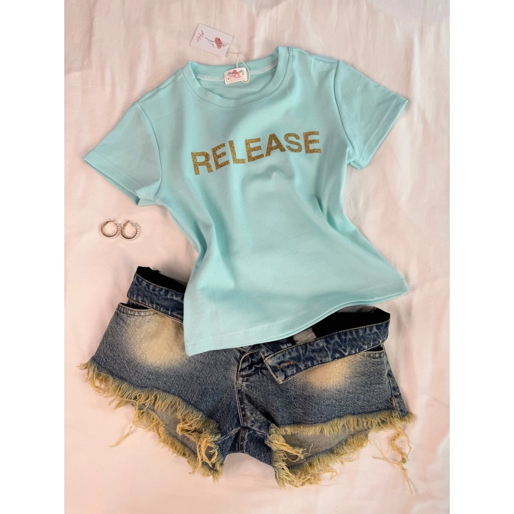 MOLLYE - KATIE BABY TEE| Áo thun nữ baby tee xanh Tiffany form ôm cổ cao in chữ kim tuyến | Dáng áo ôm body Women