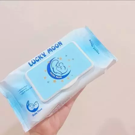 Khăn ướt Cao cấp Lucky Moon dịu nhẹ 50 tờ
