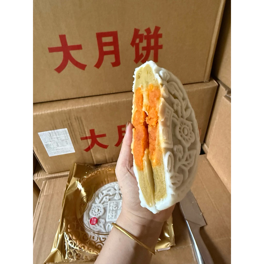 Bánh dẻo nhân sen nhuyễn trứng muối 500g