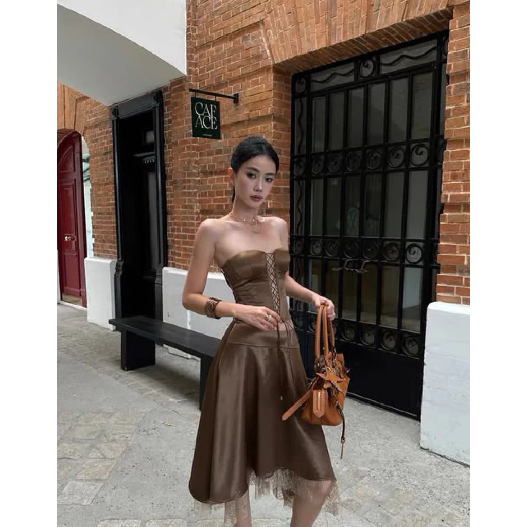 TIBU - Set Áo Corset Cúp Ngực Đan Dây Phối Chân Váy Lụa Viền Ren Sang Chảnh Đi Chơi Dạo Phố B793