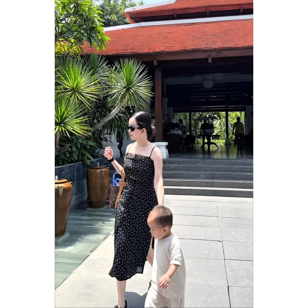 [HÀNG CÓ SẴN] Váy 2 dây 2 lớp chun eo Đen - ALISA