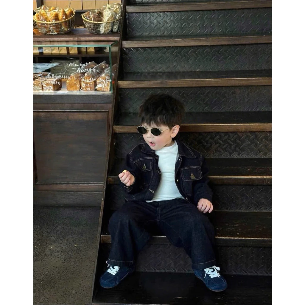 bộ jean kèm áo khoác cho bé(11-32kg)