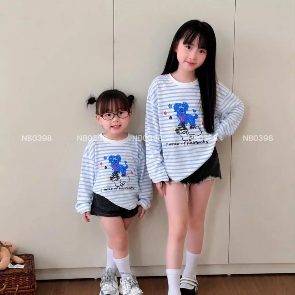 Áo Dài Tay Thu Đông  Dành Cho Bé Gái Size 9- 35 Kg , Thích Hợp Cho Mùa Thu Và Mùa Đông (Áo Kẻ Hoạt Hình)