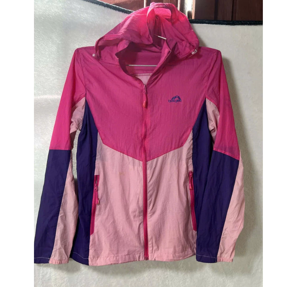 Áo khoác thể thao thanh lí giá rẽ ạ size S,M,L