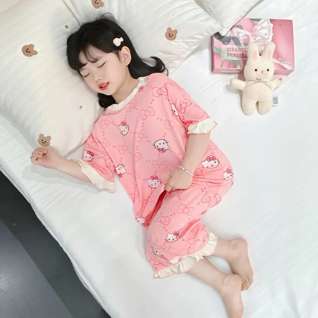 Bộ đồ ngủ bé gái thun lạnh mềm mát tay lỡ quần lửng hoạt hình Hello Kitty Elsa mặc hè thoáng mát dễ thương sezi 8-23kg