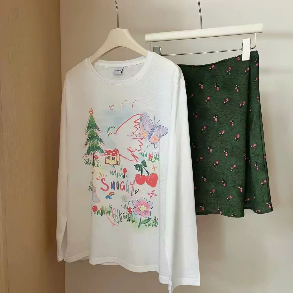 Áo thun nữ Dài Tay thun giấy, xược in hình họa tiết Menina_studio, áo thun dài tay nữ rộng thun xược siêu xinh