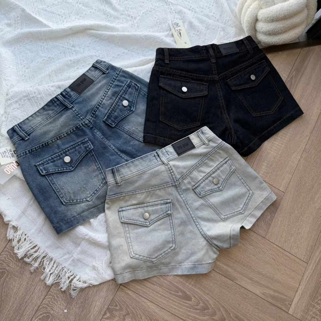 THE QUẠO - Quần Short Jean Ngắn Lưng Ngang Rốn Dáng A Xòe Phối Túi Nấp N1705_759