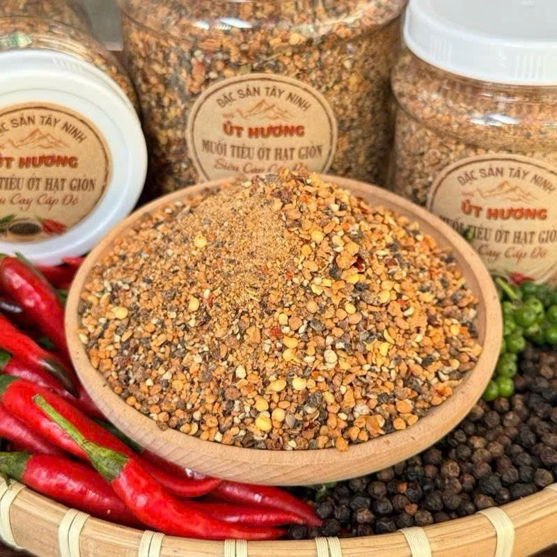 Muối tiêu ớt HẠT GIÒN siêu cay cấp độ ( chay) -RANG CỦI TRUYỀN THÔNG  -Đặc sản Tây Ninh ( TIÊU 3)