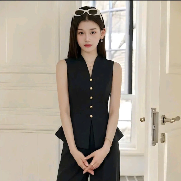 (HÀNG ĐẸP) Set Bộ Nữ Gile Nữ Thanh Lịch Áo Sát Nách Cổ V Quần Ống Suông THỜI TRANG NÊ