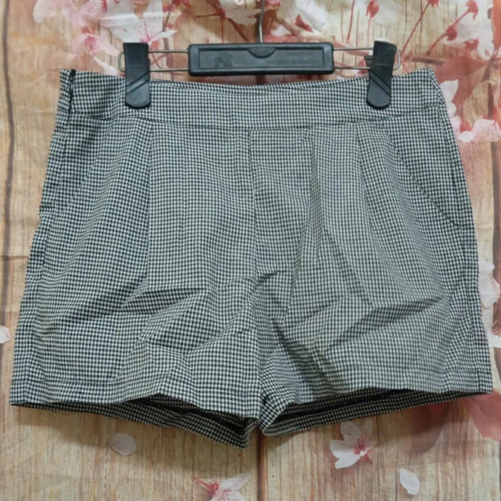 Quần short kiểu cao cấp thanh lí giá rẽ