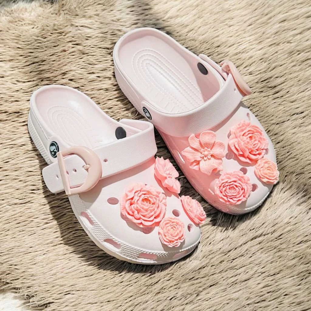 Dép Sục Nữ Đế Cao 3cm Gắn Khuy Cham Hoa Trà, Ngọc, Cún Mềm ,Nhẹ