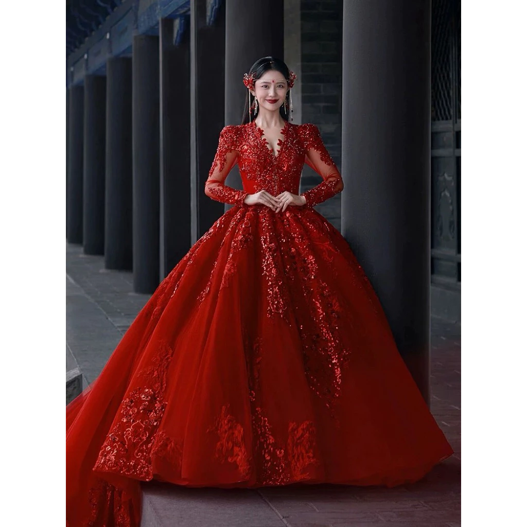 Đầm Dạ Hội Dài Nữ Màu Đỏ Tay Dài Phối Ren Đính Họa Tiết Dáng Xòe Công Chúa