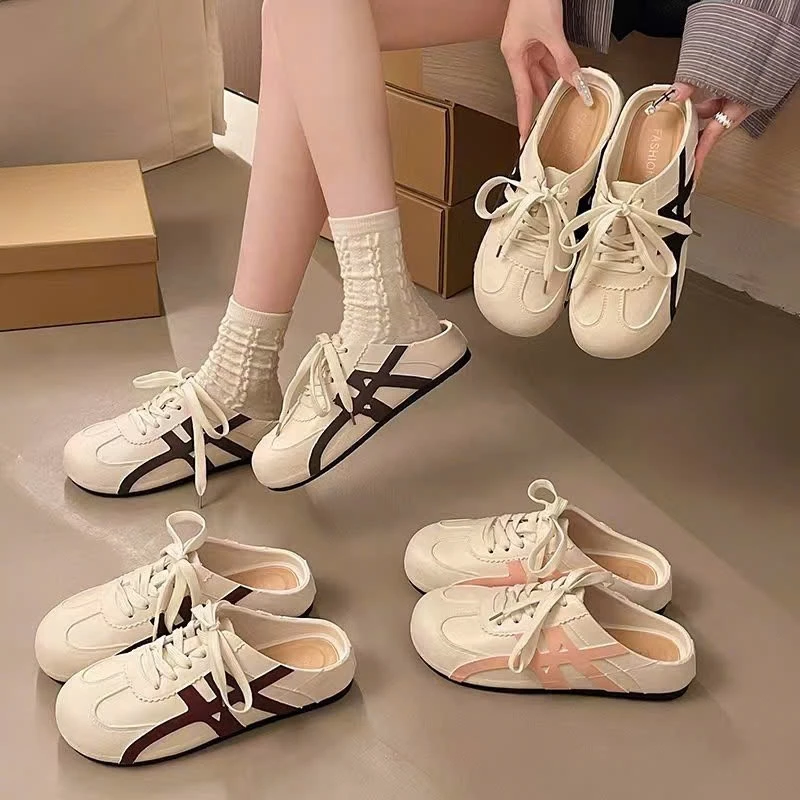Giày Sục Hở Gót Nữ Đế Bệt Phối Sọc Cá Tính, chất liệu CAO SU non - Lù Store - 301