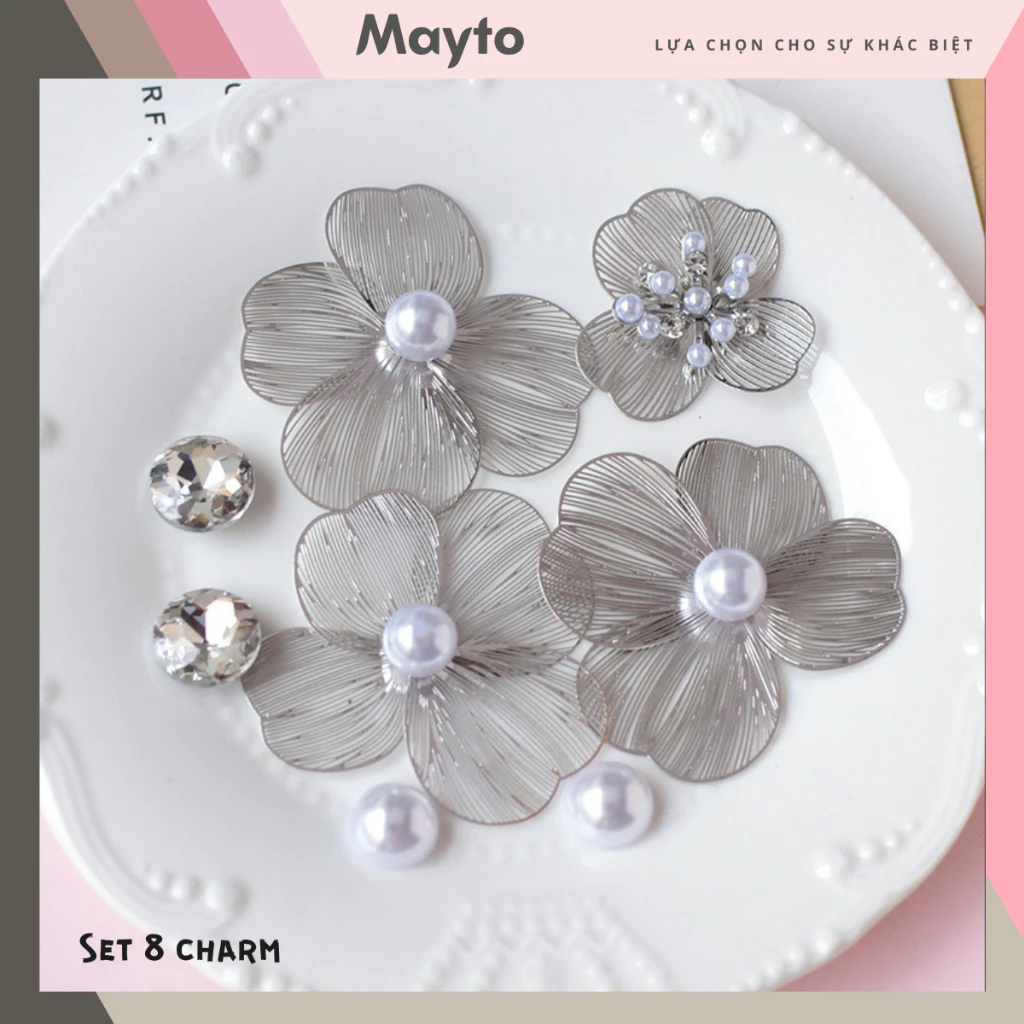 Bộ 8 Sticker, Charm 3D chủ đề Hoa xám ngọc nhựa cứng gắn Dép Sục, Cá sấu Mayto JB-480