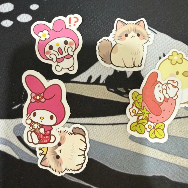 Tặng Hình Dán tặng ko bán