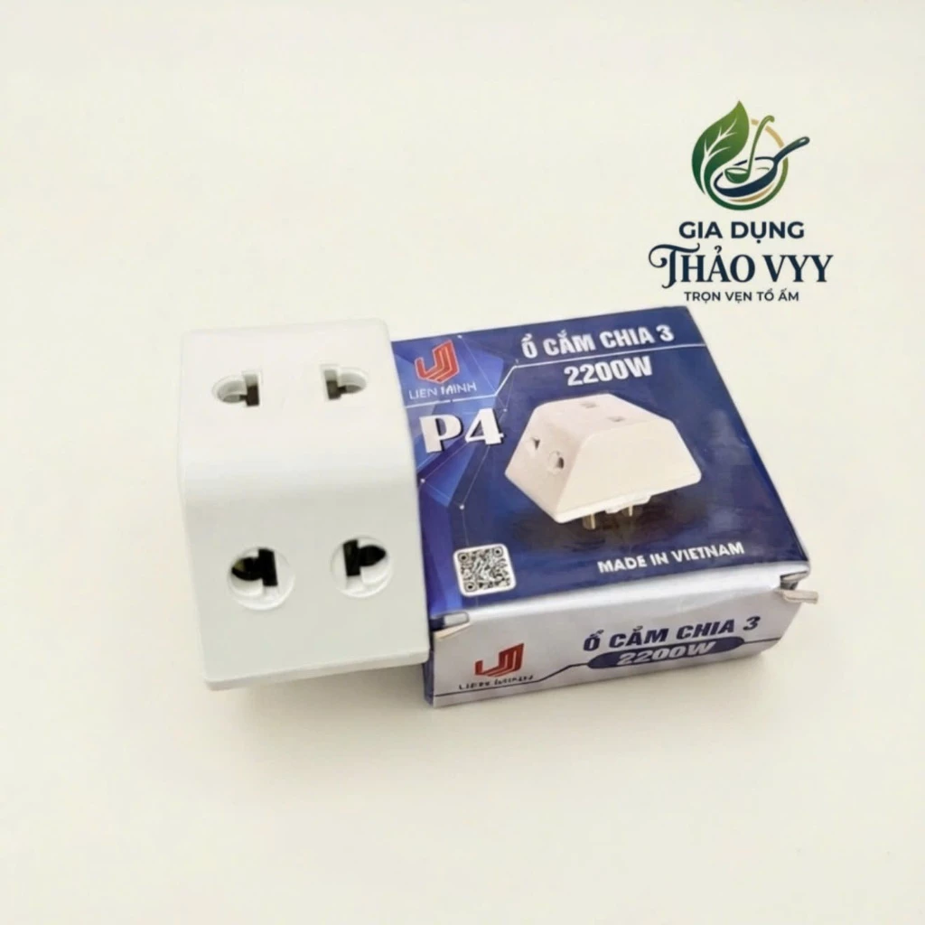 Ổ Cắm Chia 3 Made In VIETNAM P4, 3 Cửa,Chịu Tải 2200W - Nhựa ABS Bền Bỉ,An Toàn,Tiện Lợi