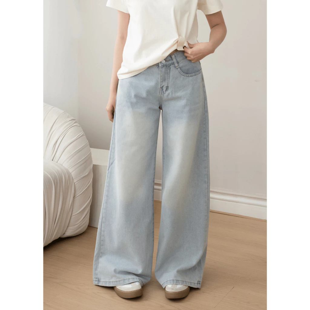 Quần Jeans Nữ REDE Ống Rộng Xanh Nhạt Wash Bạc, Cạp Ngang Rốn, Jean Cotton Không Co Giãn TBL-02