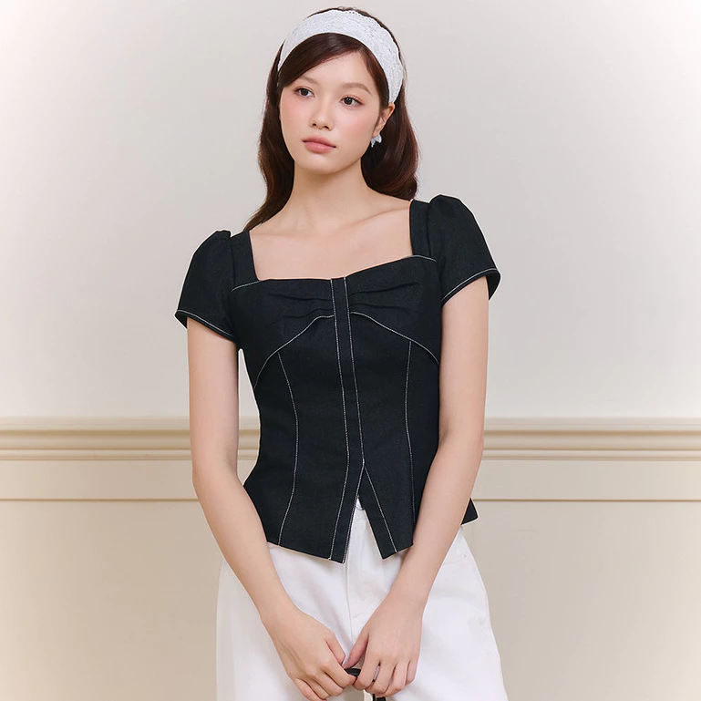 Áo kiểu jean cổ vuông THE C.I.U, áo denim tay ngắn chiết eo xẻ vạt tôn dáng - Jia Top - C17