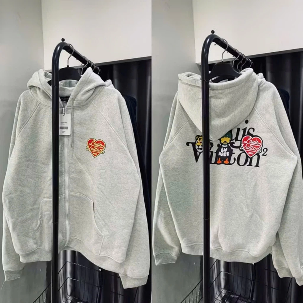 Áo Khoác Hoodie Zip Nỉ Lờ Vê Trái Tym Logo Chữ In Nhiệt Khóa Kéo Dày Dặn Dáng Rộng Phong Cách Boy Phố Hot Tren