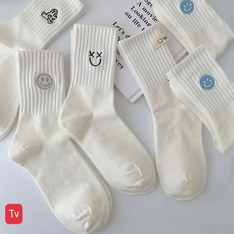set 10 đôi tất nữ nhiều họa tiết dễ thương