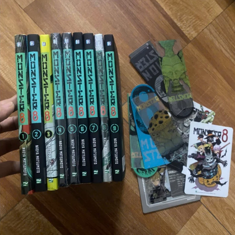 Bộ 9q vở Monster 8 Tập 1-9 bright + dark đủ quà - Kaiju quái vật số 8