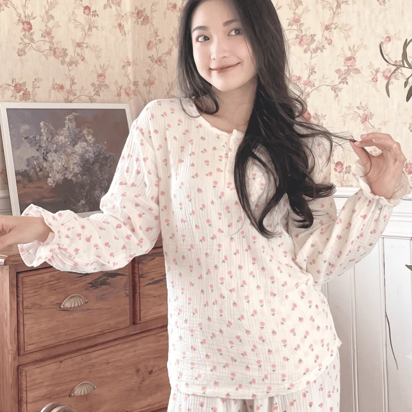 Bộ Ngủ Xô Muslin Pyjama Hoa Tulip - Giúp Bạn Có Giấc Ngủ Êm Ái, Ấm Áp Mỗi Đêm - Hug A Little