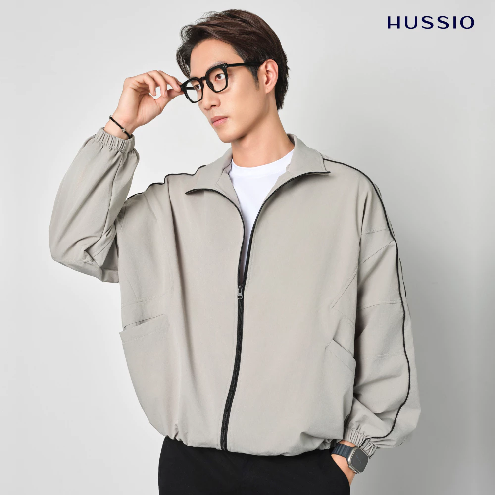 [DEAL 24-30/9] Áo khoác nam VARIANTS vải dù nhám co giãn, trượt nước, form crop trẻ trung, năng động - HUSSIO
