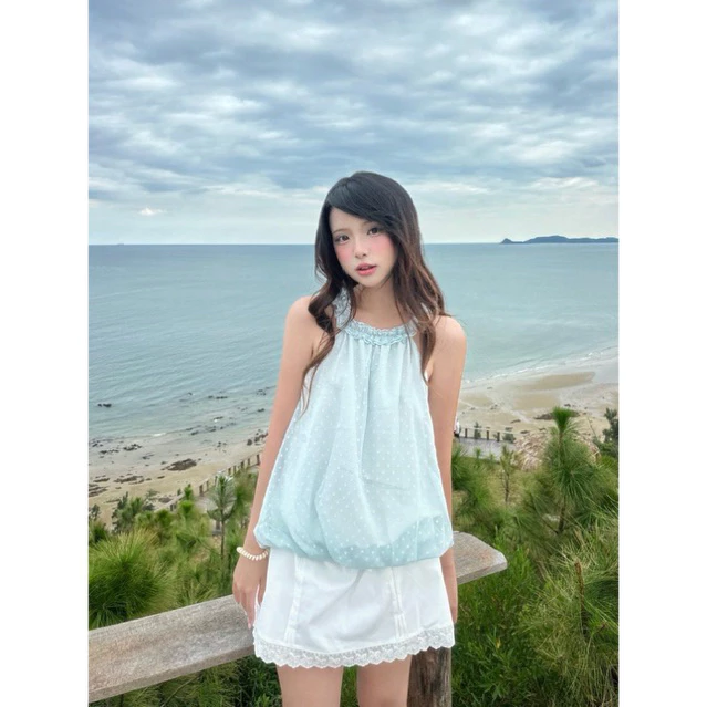 CAMILA TOP | Áo yếm cổ bèo nhúng bồng xoè dáng bí