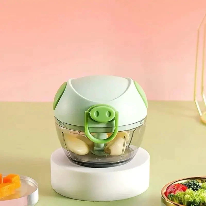 Máy Xay Tỏi Ớt Mini Đa Năng 3 Lưỡi Dao Kéo Tay, Xay Tỏi Ớt Hành, Xay Rau Củ Quả, Dễ Dàng Vệ Sinh, GD.Tiện ích 7997