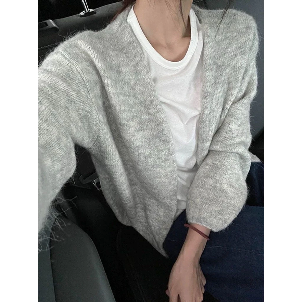 [NEW ITEM] Cardigan Lông Xù Mềm Mại – Minimal Style
