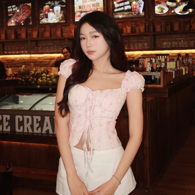 Áo Babydoll Trễ Hở Vai Hoa (Có Mút Ngực) Xẻ Trước Phối Dây Nơ Chun Lưng Phong Cách Công Chúa Kimee - KA639