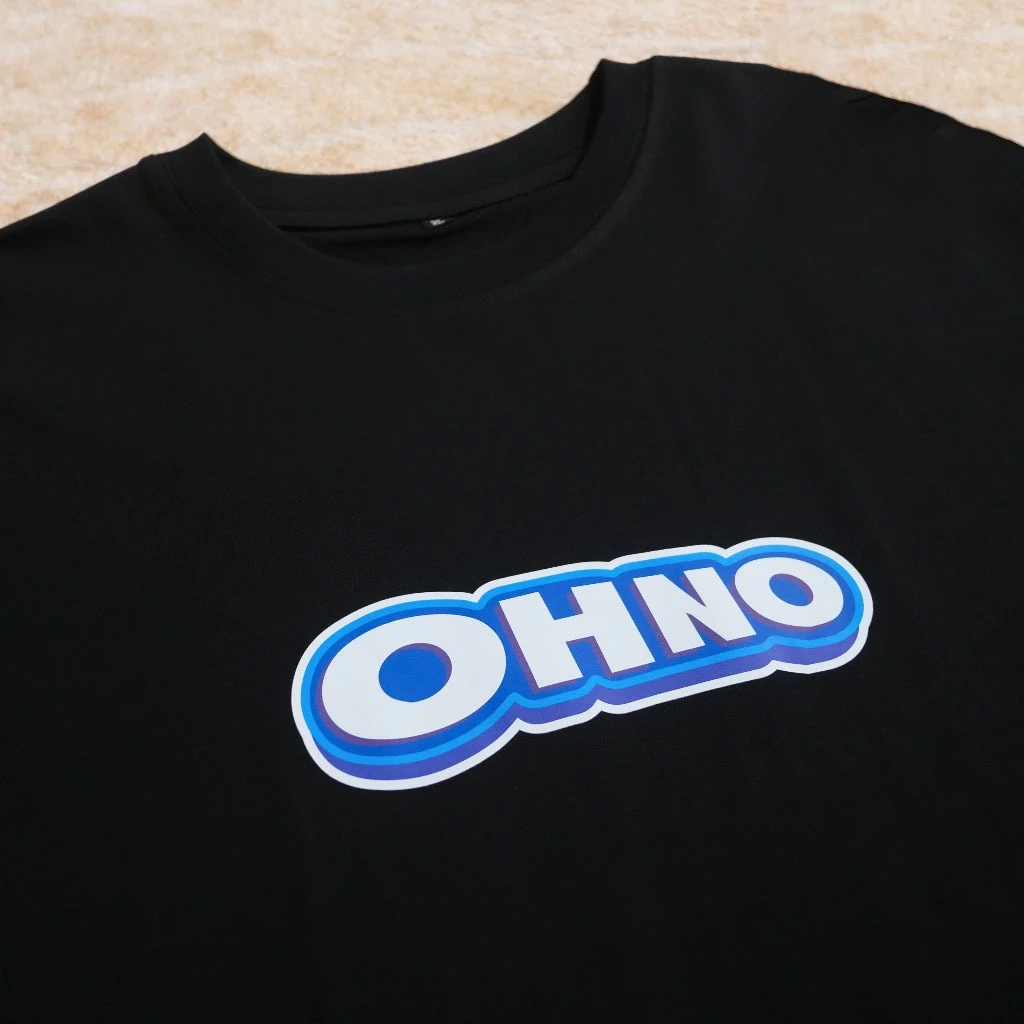 Áo thun Miuzi in hình hoạt tiết sắc nét form oversize cotton2c 250Gsm. DT772