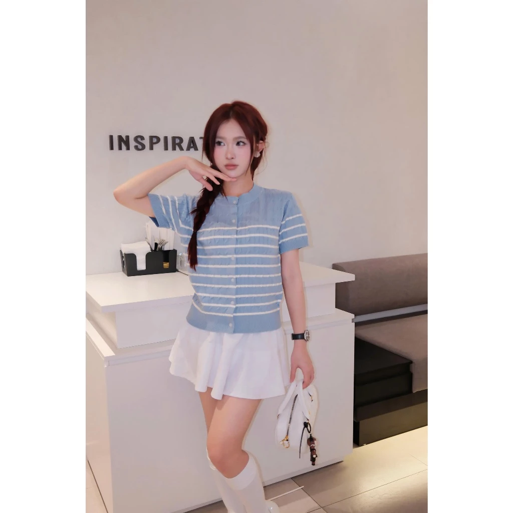 Áo len ngắn tay cho nữ cổ tròn vặn thừng kẻ ngang basic tone màu pastel tiểu thư DELIZ PL46 300G