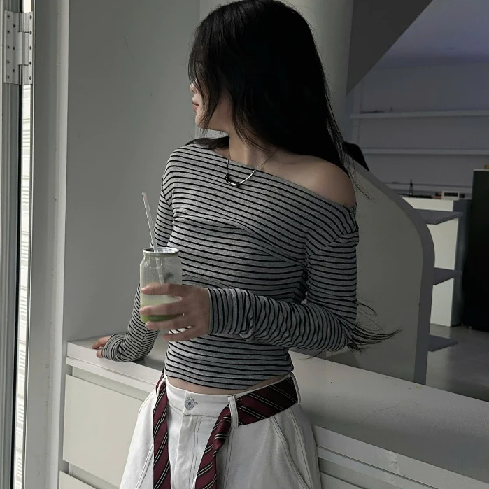 Áo thun dài tay Lined Migcool, áo thun nữ ôm body fit dáng chất cotton co dãn A08