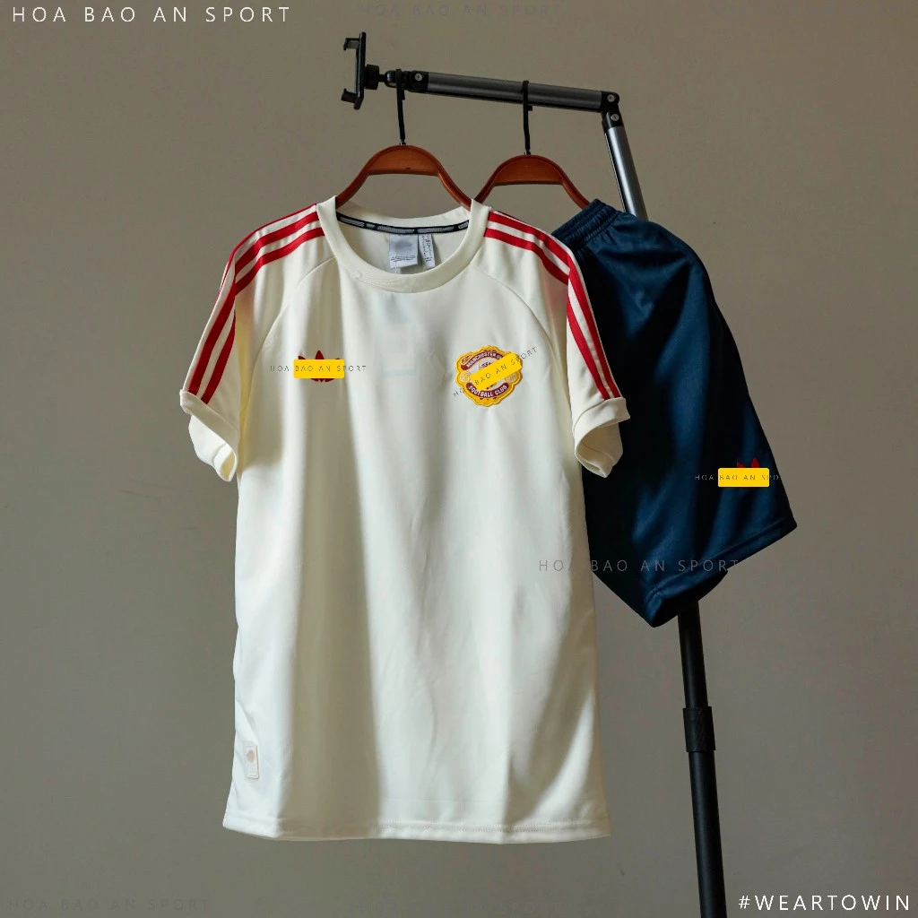 CAO CẤP CÓ TÚI - BỘ QUẦN ÁO MU MÀU KEM 2025/26 - ÁO MAN ĐỎ MẪU DI CHUYỂN - SIZE S M L XL XXL