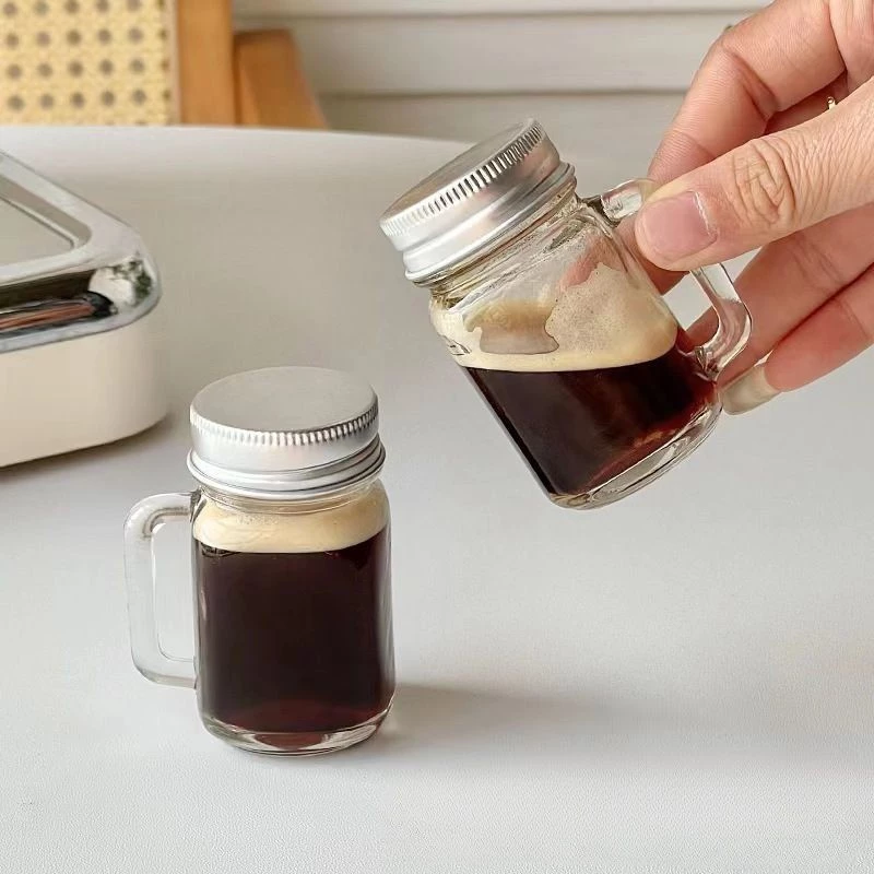 Ly thủy tinh mini có quai kèm nắp – hũ đựng gia vị, mật ong, thạch, cà phê nhỏ gọn