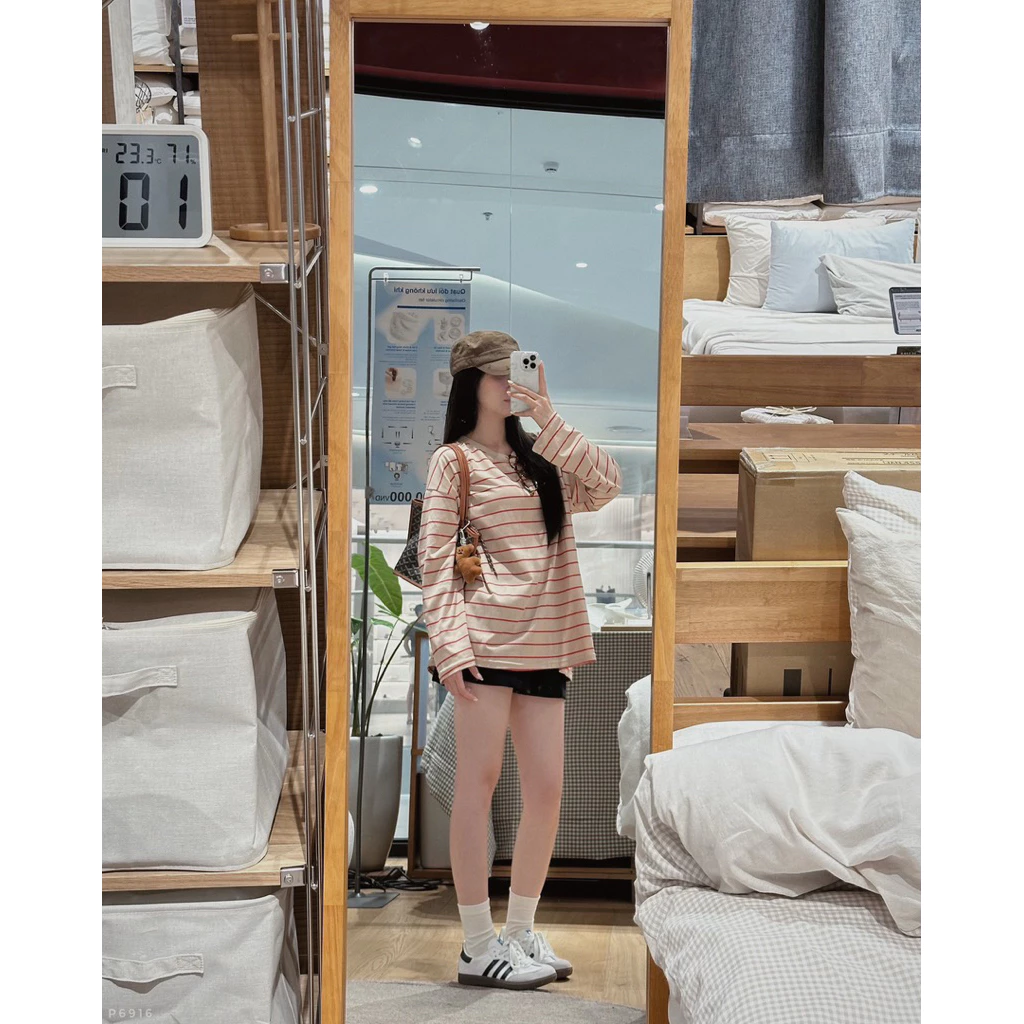 [Steezy] Áo pull cotton dài tay cam hồng be kẻ đỏ nhỏ form rộng, áo thun dài tay thu đông cho nữ - P6916