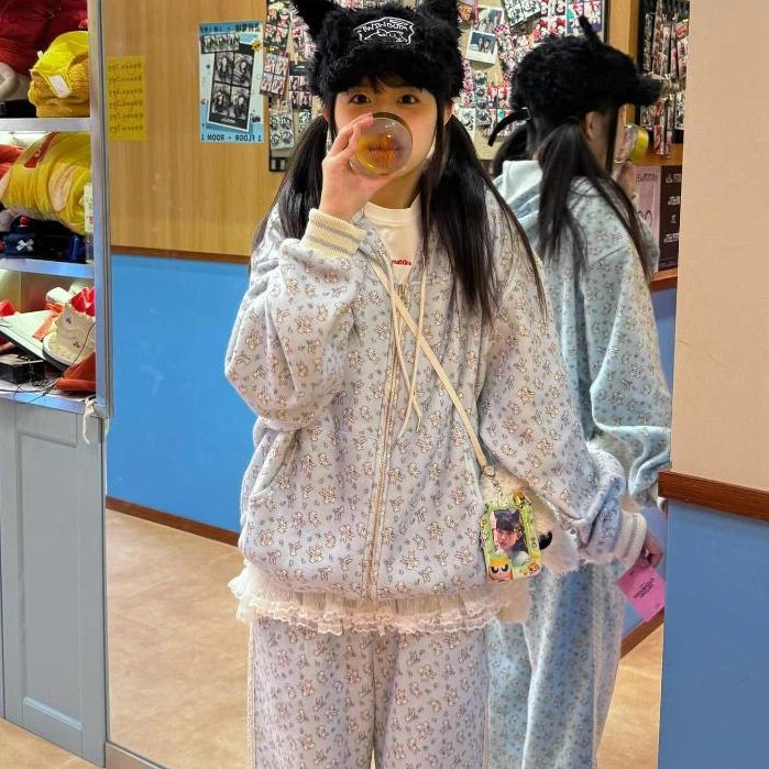 Hàn Quốc mua hộ minjiena trùm đầu áo khoác in thỏ in áo khoác dài quần dài bộ đồ nữ sinh Lâm Na Liễn cùng mũ T