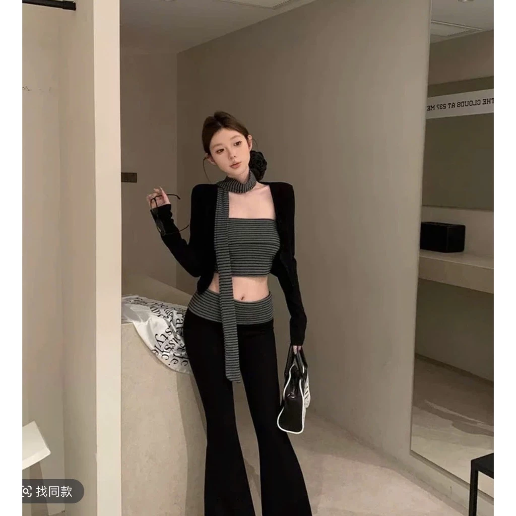 Sét Quần loe phối kẻ new 2025. dễ mặc dễ phối đồ. thiết kế đẹp , sang chảnh By BIKA SHOP (sét Loe)
