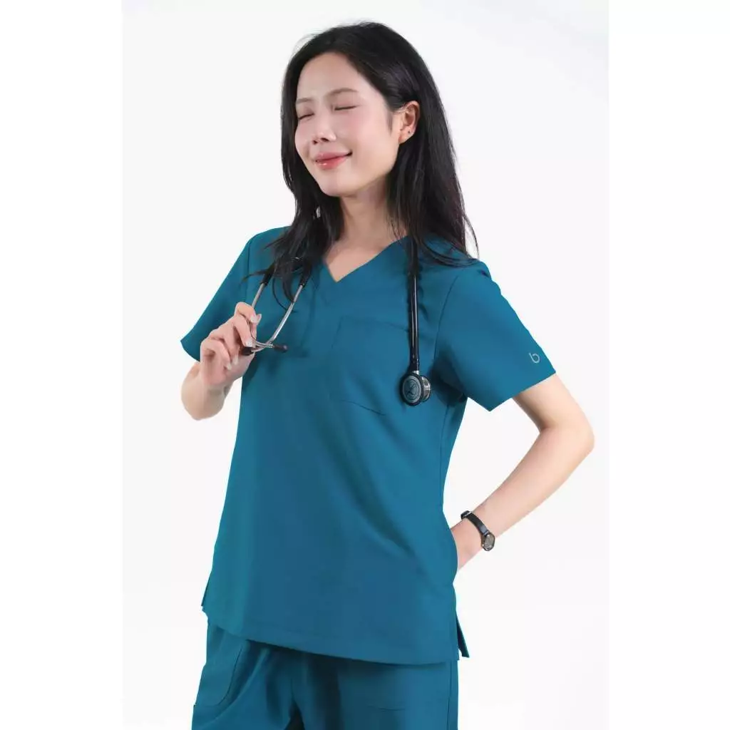 Bộ Scrubs Nữ BLOUDI Hera, đồng phục bác sĩ dáng thể thao, đồng phục phòng khám, bệnh viện, nha khoa