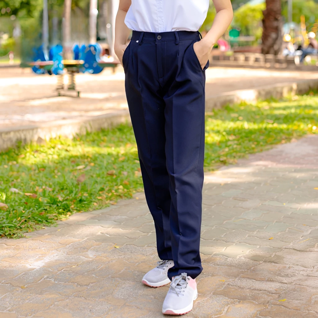Quần Tây Quần Âu Học sinh, Quần Đồng Phục Học Sinh Lưng Chun, Quần dài Xanh, Đen Cho Nam Nữ từ lớp 1 đến 12 đang được đối chiếu cho người mua tại Việt Nam