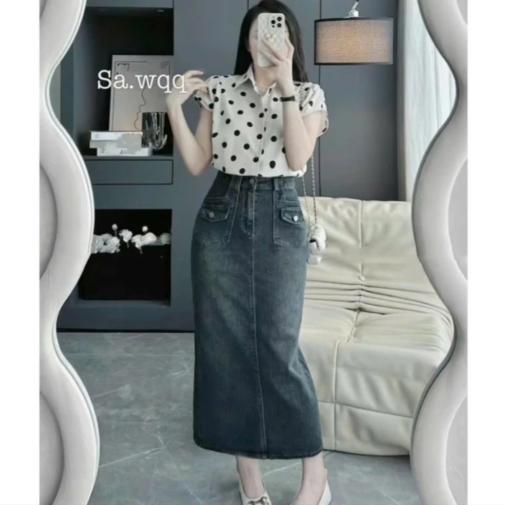 [WIN BOUTIQUE] CHÂN VÁY JEANS NỮ DÁNG DÀI TÚI NHỌN XẺ SAU CẠP CAO HÁCH DÁNG HOTTREND 2026