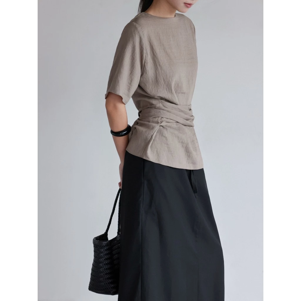 Áo cổ tròn tay ngắn cột dây mặc được nhiều kiểu   |