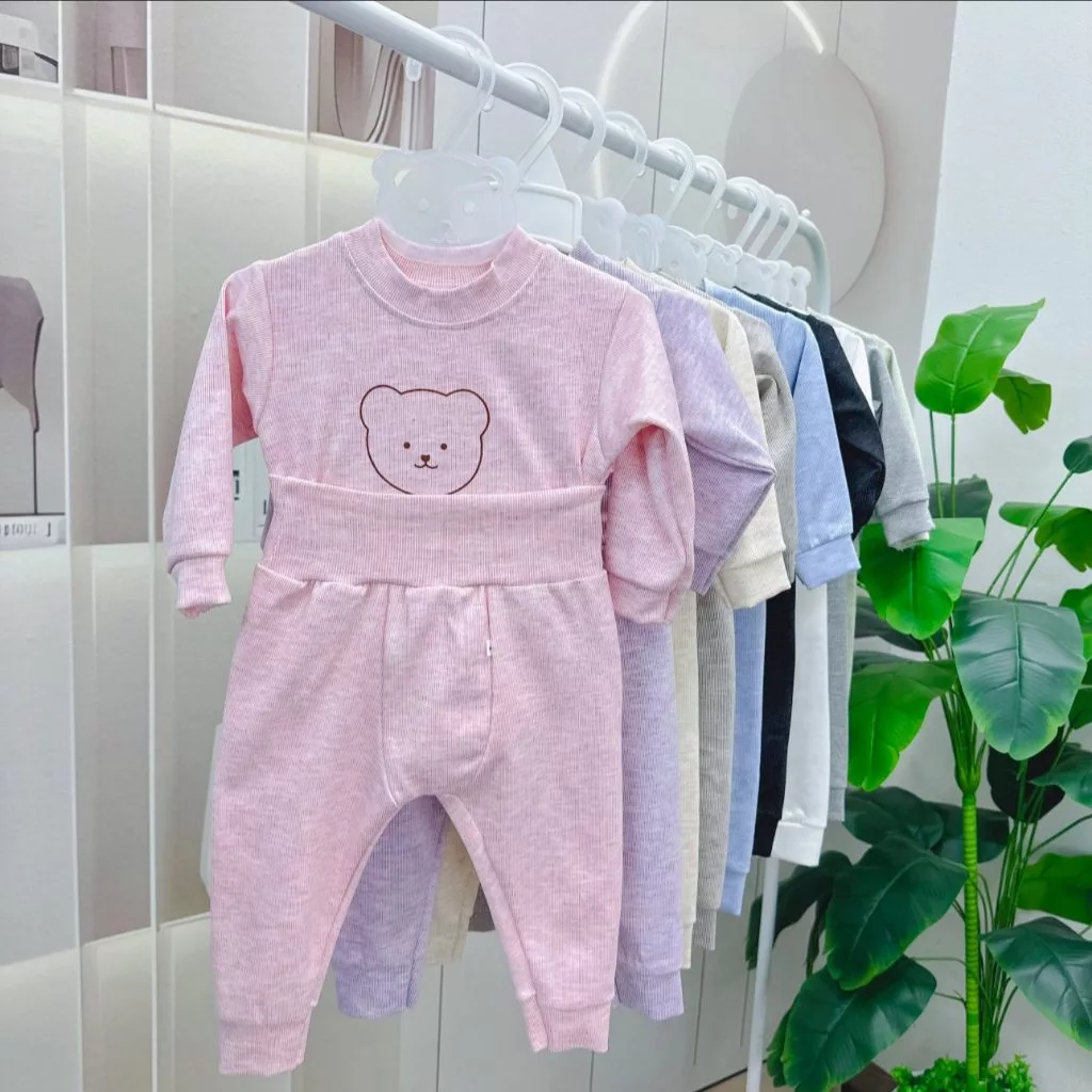 Bộ dài nỉ tăm thỏ CỔ CHUI hình gấu quần cạp cao can đũng đóng bỉm cho bé