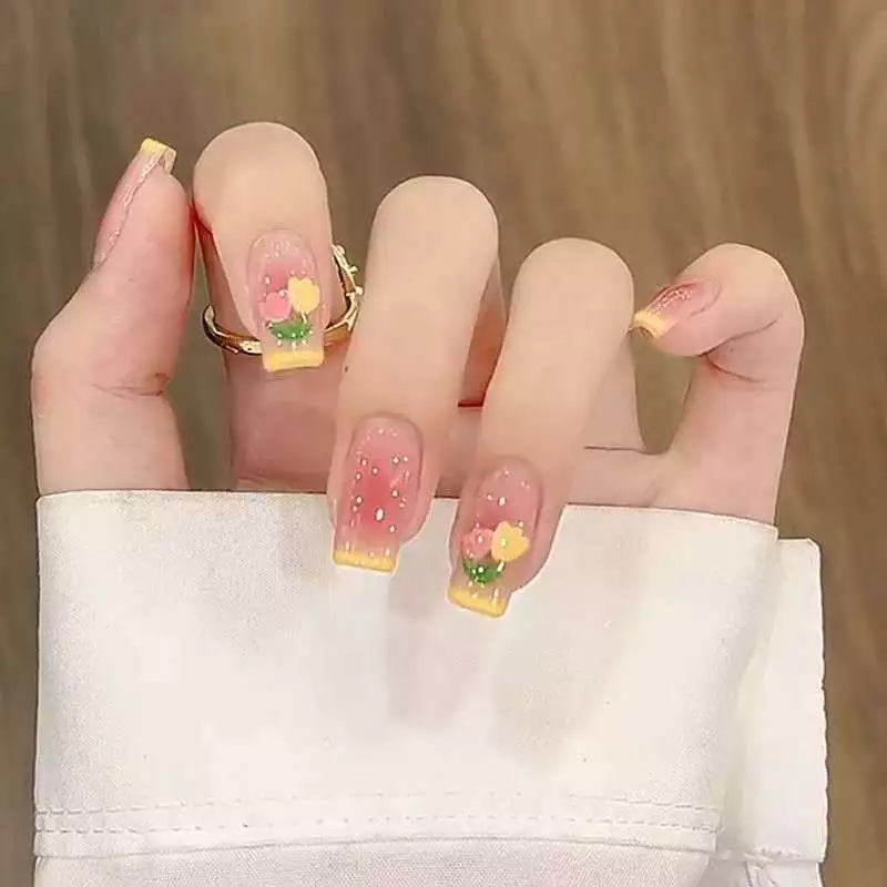 Bộ móng giả hoa nhẹ nhàng tôn da, phong cách Hàn sang xinh, dễ dùng, kèm dụng cụ