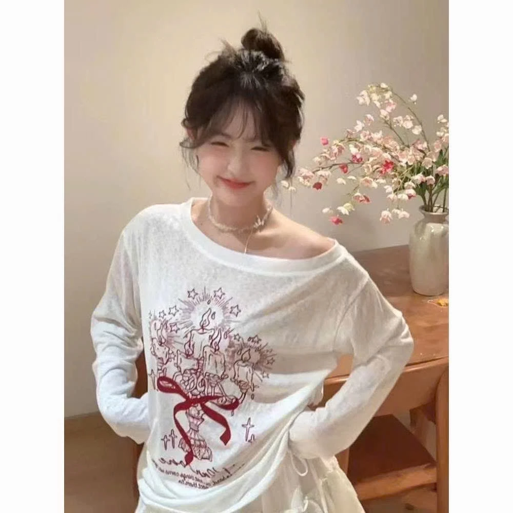 Áo thun lệch vai dài tay dành cho nữ from rộng in nơ đỏ chất cotton mềm mịn dễ phối đồ
